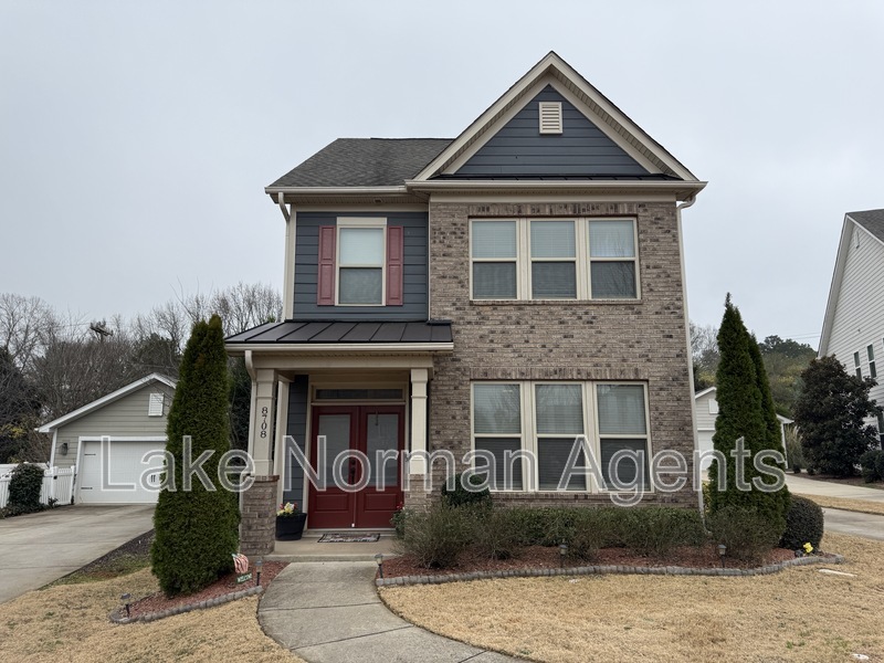 Charlotte House: 8708 Aspinwall Drive