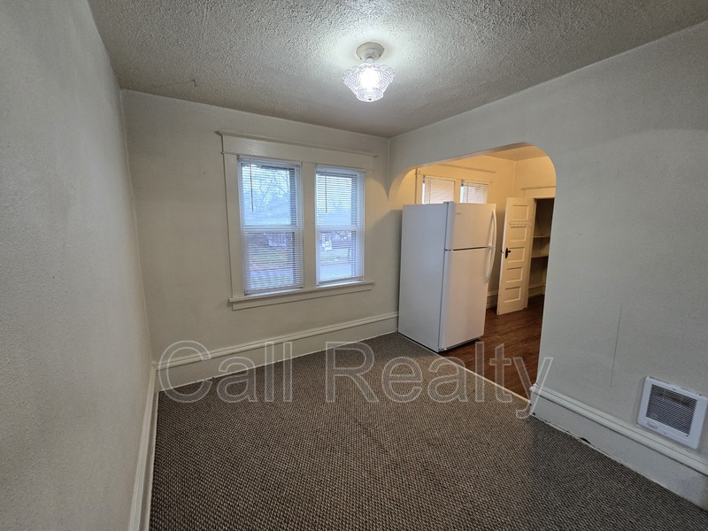 Spokane Condo: 1028 E Mission D