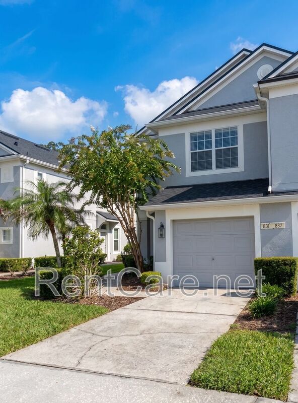 Orlando House: 831 Enclair St