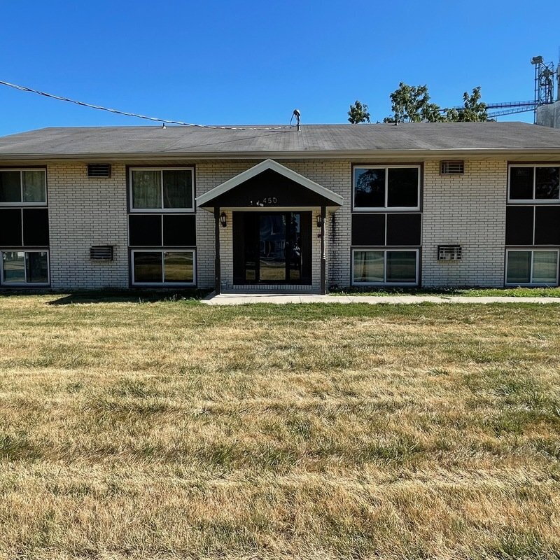 Waukee Condo: 450 Laurel St