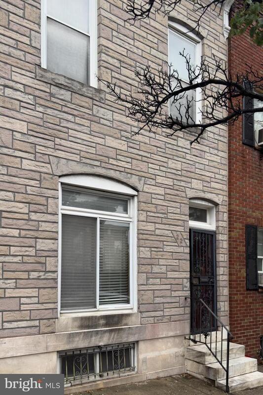 Baltimore Condo: 22 South Highland Avenue