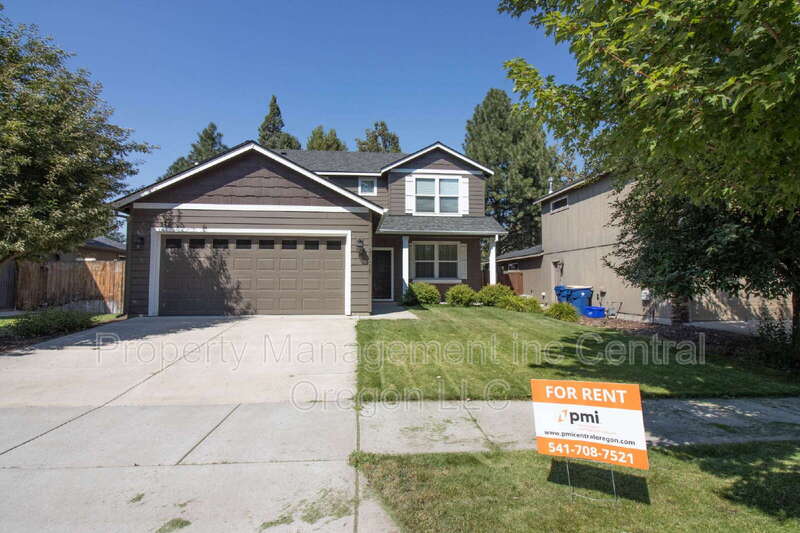 Bend House: 20278 Knightsbridge Place