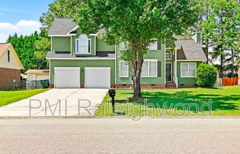 Fayetteville House: 1142 Blankshire Rd