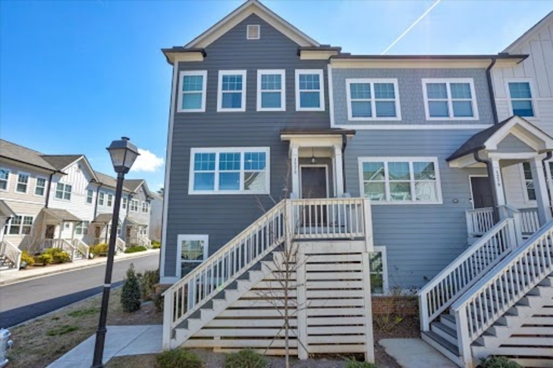 Atlanta Townhome: 1272 Carbon Ct SE