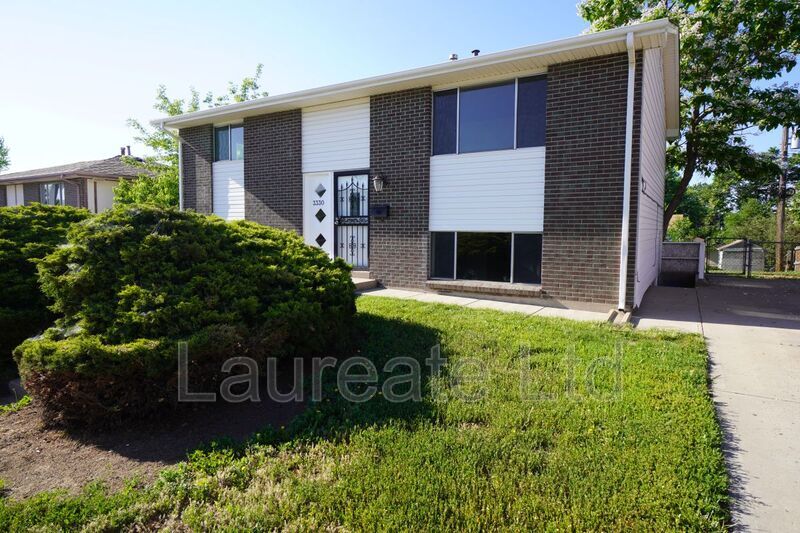 Englewood House: 3330 W. Mountain Rd.