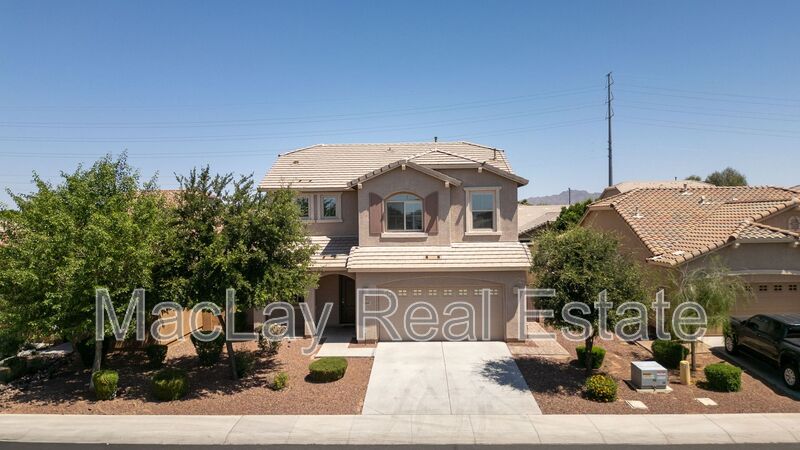 Chandler House: 3263 S Miller dr