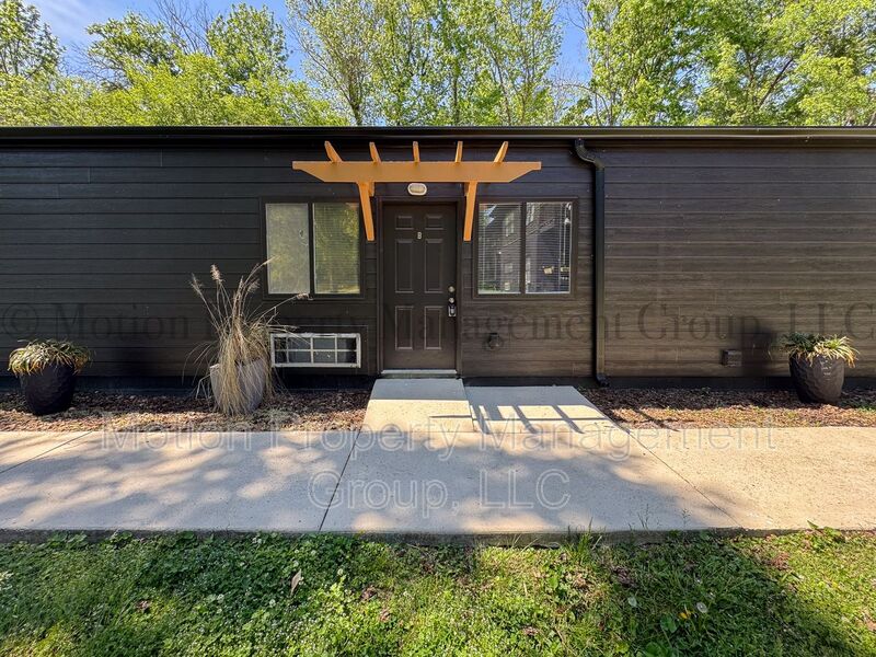 Chattanooga House: 6920 Northside Drive