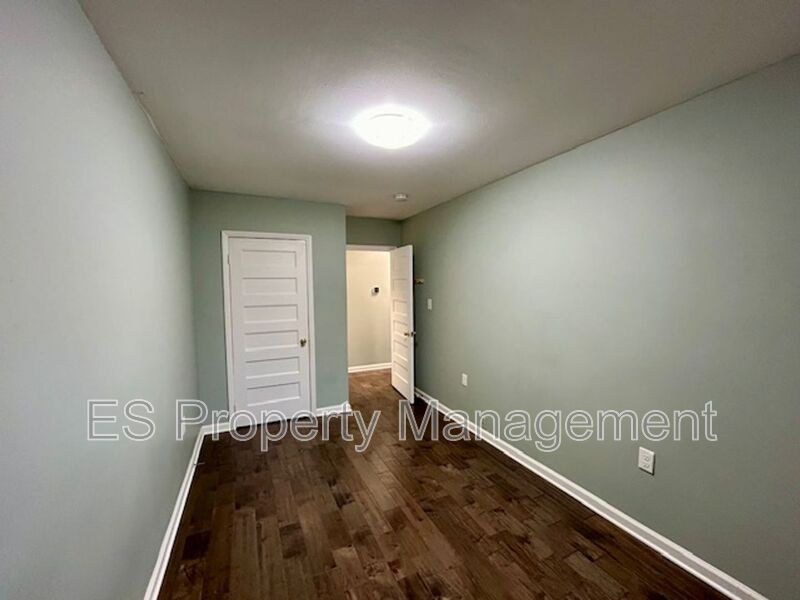 Charming 2-Bedroom, 1 Bathroom Duplex in Fountain Square!!! - Photo 19