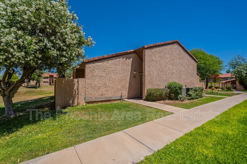 Mesa Condo: 1942 S Emerson