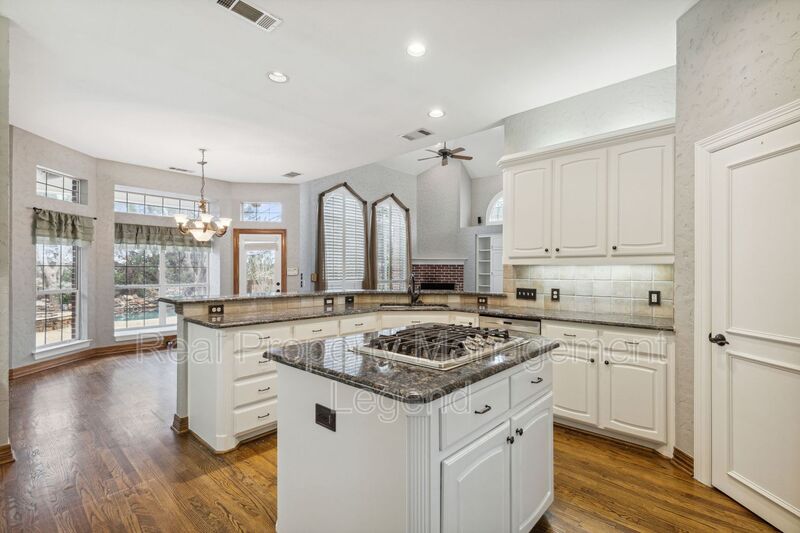 Flower Mound House: 5004 Seville Lane