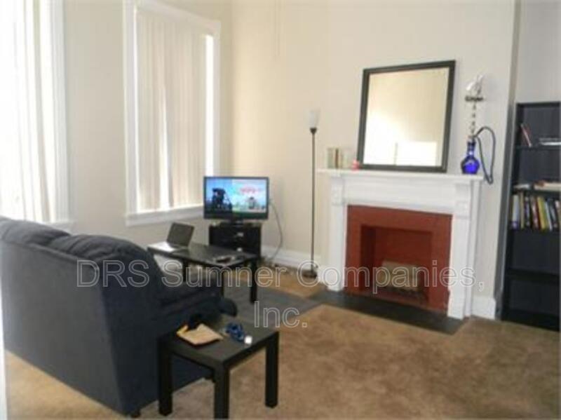 Baltimore Condo: 2106 Saint Paul Street - 2F