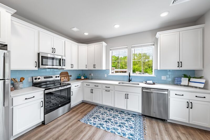 Saratoga Springs Condo: 182 Excelsior Ave