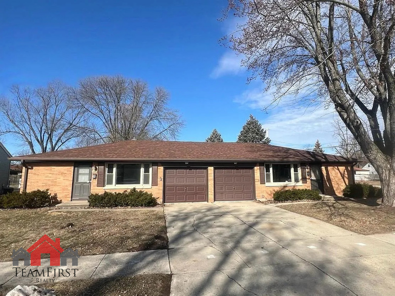 Green Bay House: 1446 Pilgrim Street