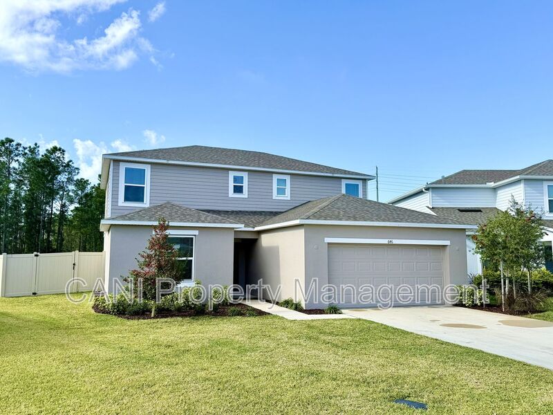 Haines City House: 646 Teviot Rd