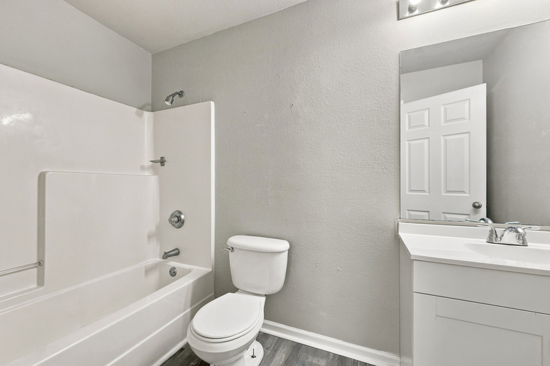 Photograph 7 of 8705 Mowbray Way