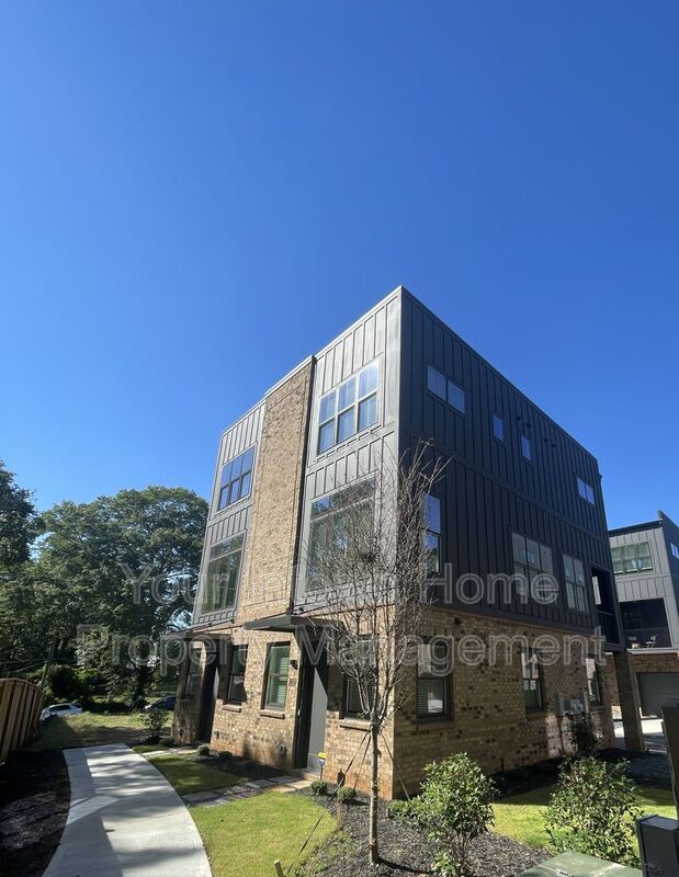 Atlanta Townhome: 1133 W. Marietta Street NW