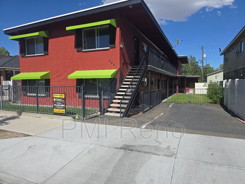 Reno Condo: 780 Lander Street