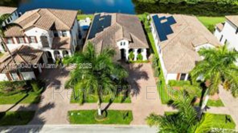 Cooper City House: 3190 NW 84th Way