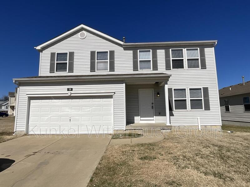 Belleville House: 59 Meadowview Drive