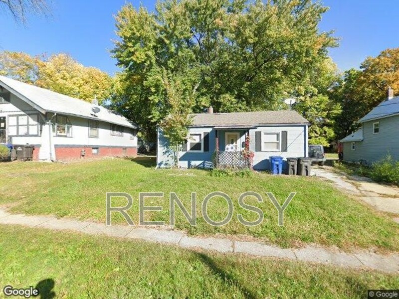 Des Moines House: 2717 College Ave
