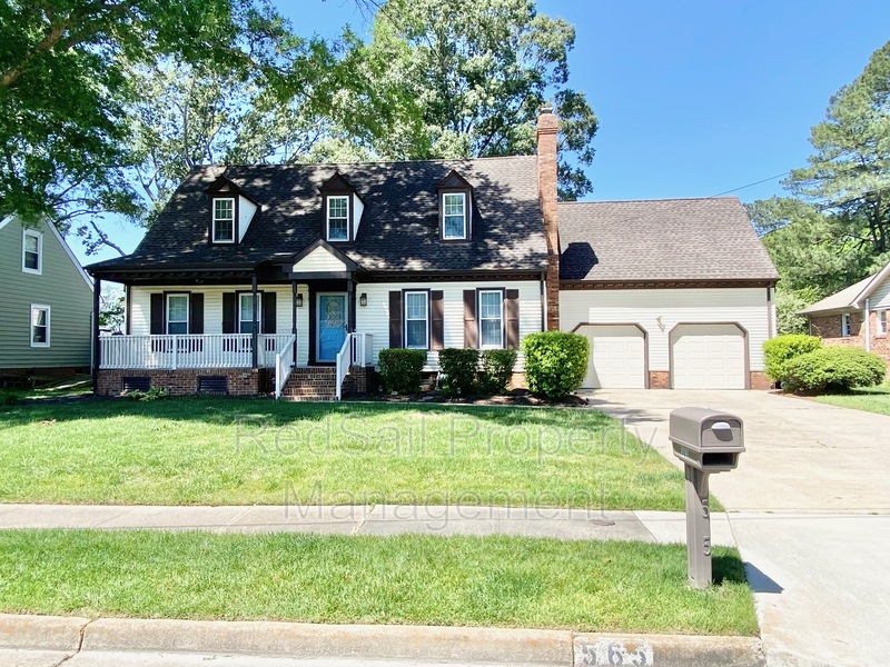 Virginia Beach House: 565 Sterling Rd