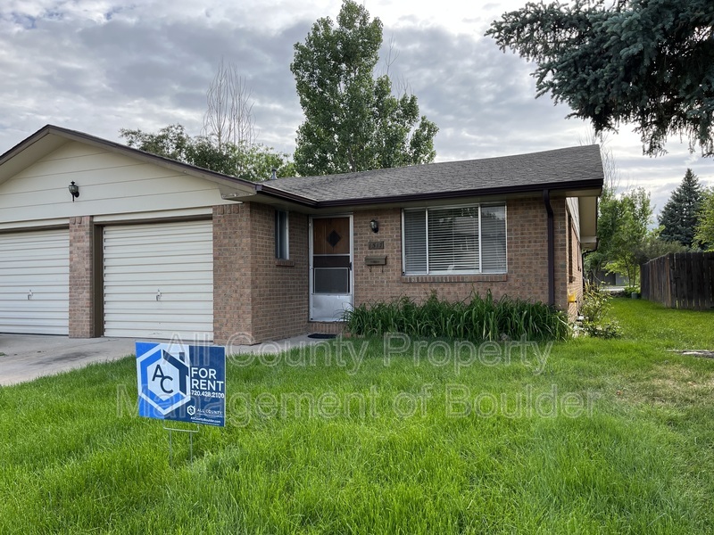 Main image for 1517 Stuart St