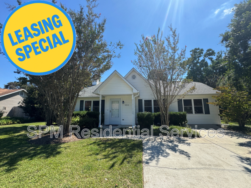 Castle Hayne House: 3212 Galway Road