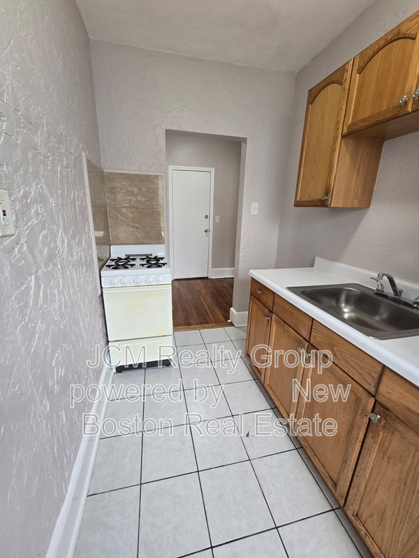 Lynn Condo: 167 North Common Street