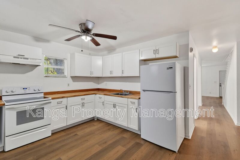 West Palm Beach House: 635 6th Street