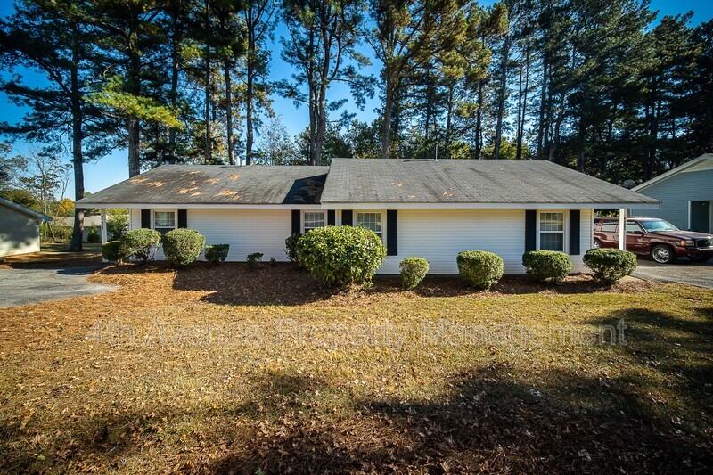Oakwood Condo: 4437 Township Drive