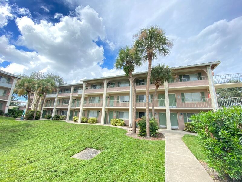 Altamonte Springs Condo: 121 Oyster Bay Circle