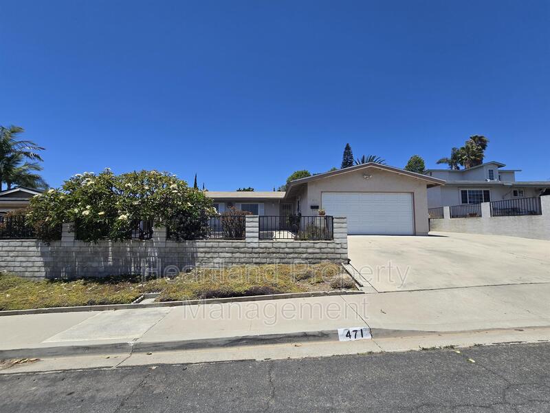 Chula Vista House: 471 Tesota Court