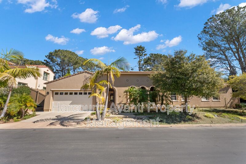 Encinitas House: 939 Bluejack Rd