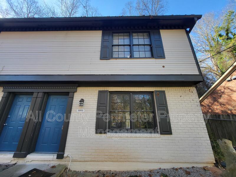 Norcross Townhome: 5553 Estates Ct