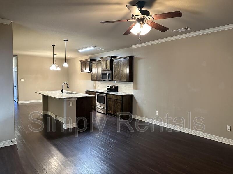 Greenville Condo: Baylor Dr 507 - 1