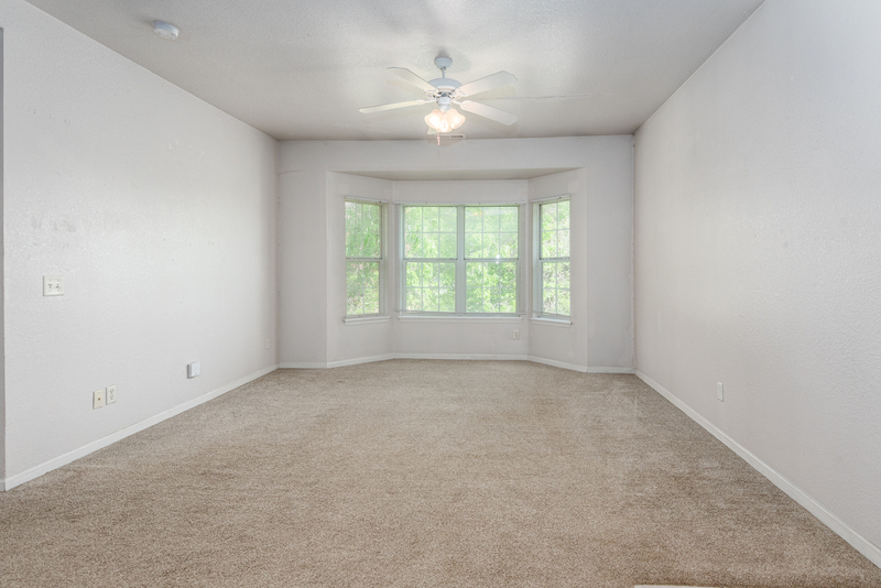 Lawrence Condo: 1605 Tennessee St - A02