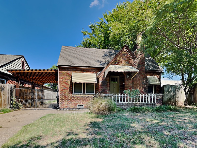 Tulsa House: 851 S Jamestown Ave