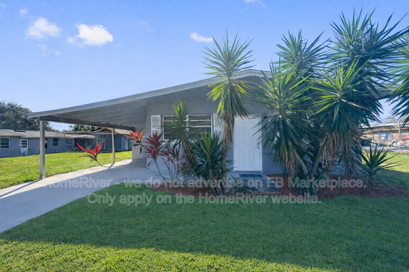 Winter Haven House: 3214 Avenue Q NW