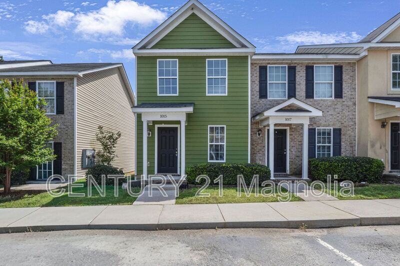 Evans House: 1015 Micah Trce