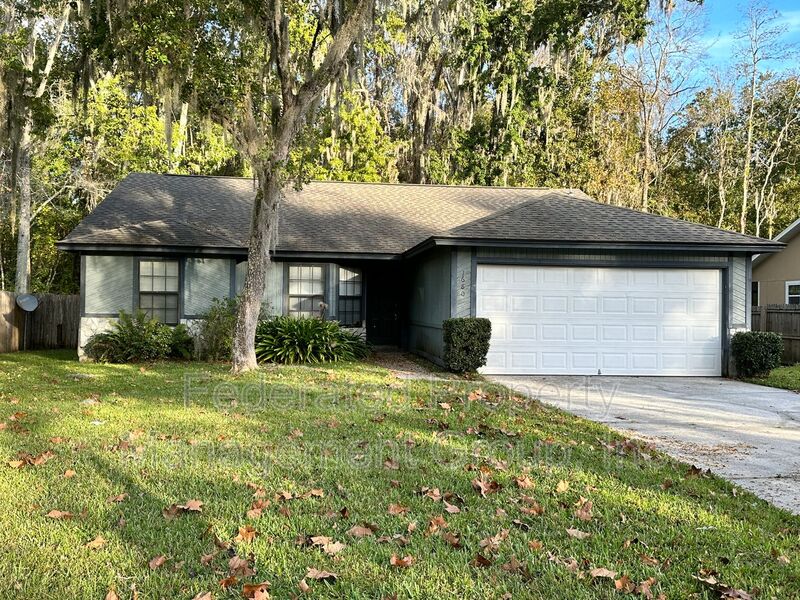 MIDDLEBURG House: 1680 SANDY HOLLOW LOOP