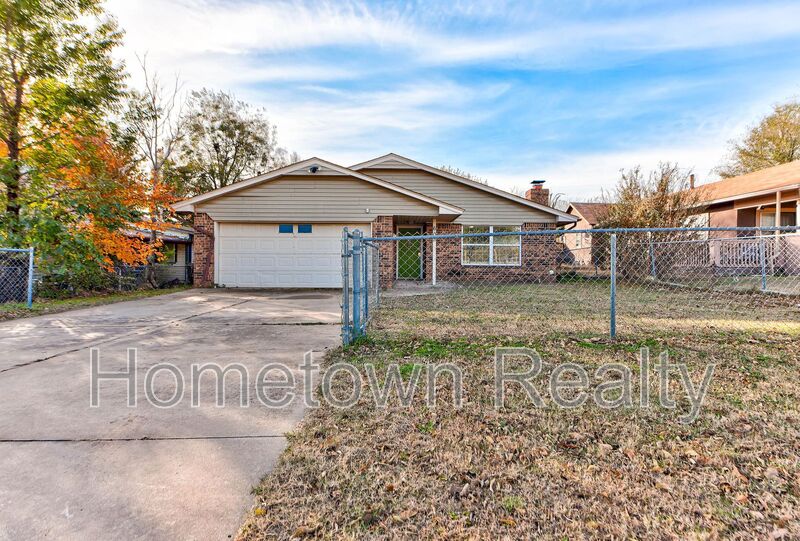 El Reno House: 605 W Clarke Street