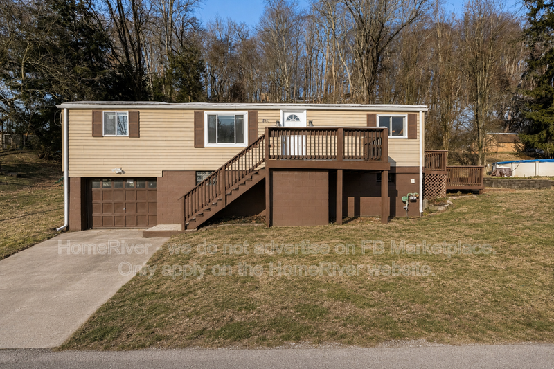 Pittsburgh House: 8545 Wittmer Rd