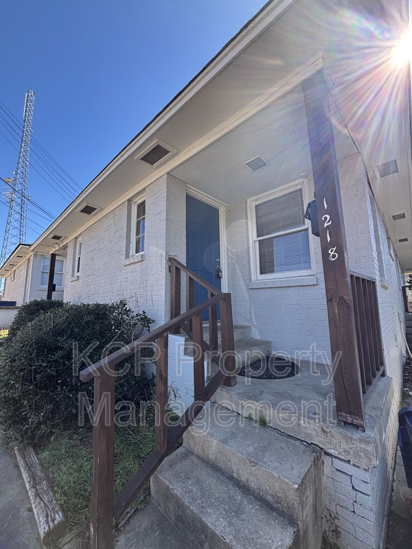 Fort Smith House: 1218 North D Street - 1218