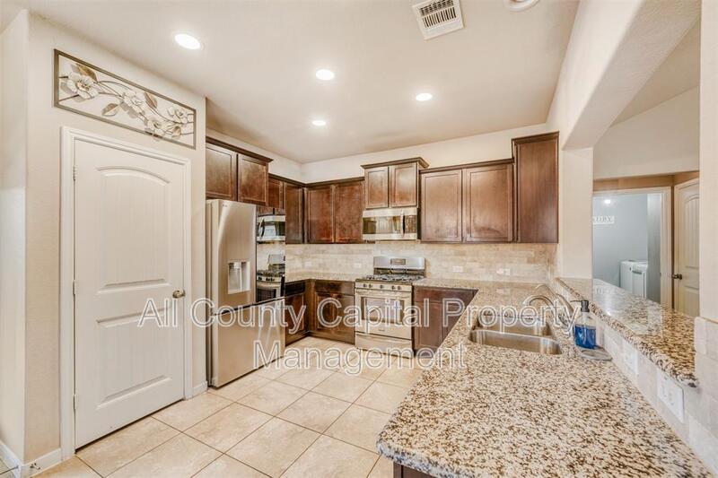 Round Rock House: 1004 Palo Duro Cove