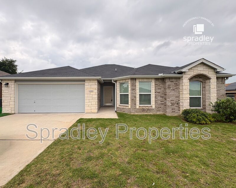 Belton House: 2214 Justice Dr