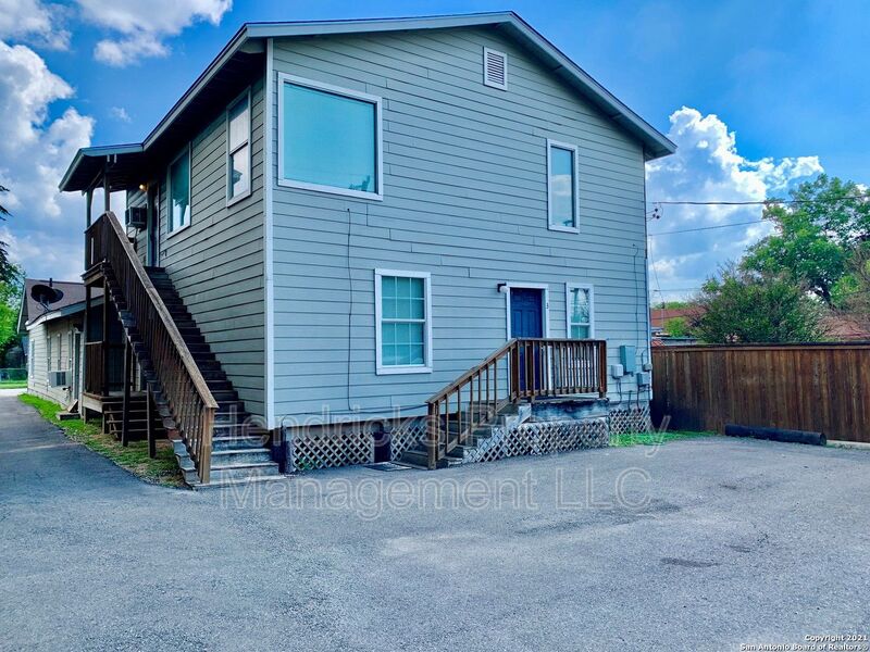 Request a Viewing for 1511 W. Ashby Place, 4 Tenant Turner