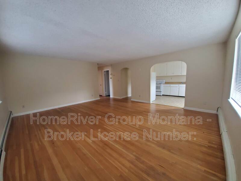 Missoula House: 100 South Ave E