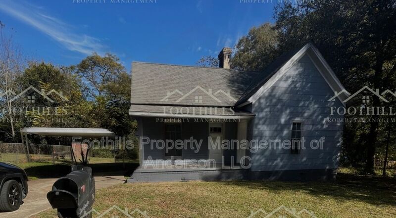 Anderson House: 209 Farmer Street