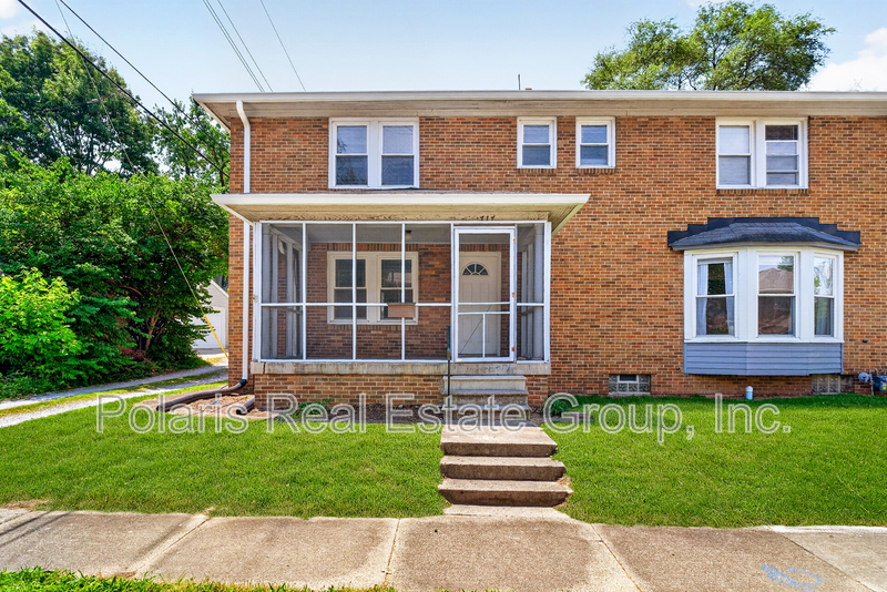 Indianapolis Condo: 717 E 60th St