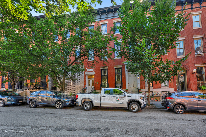 Baltimore Townhome: 931 Saint Paul Street - Unit BR